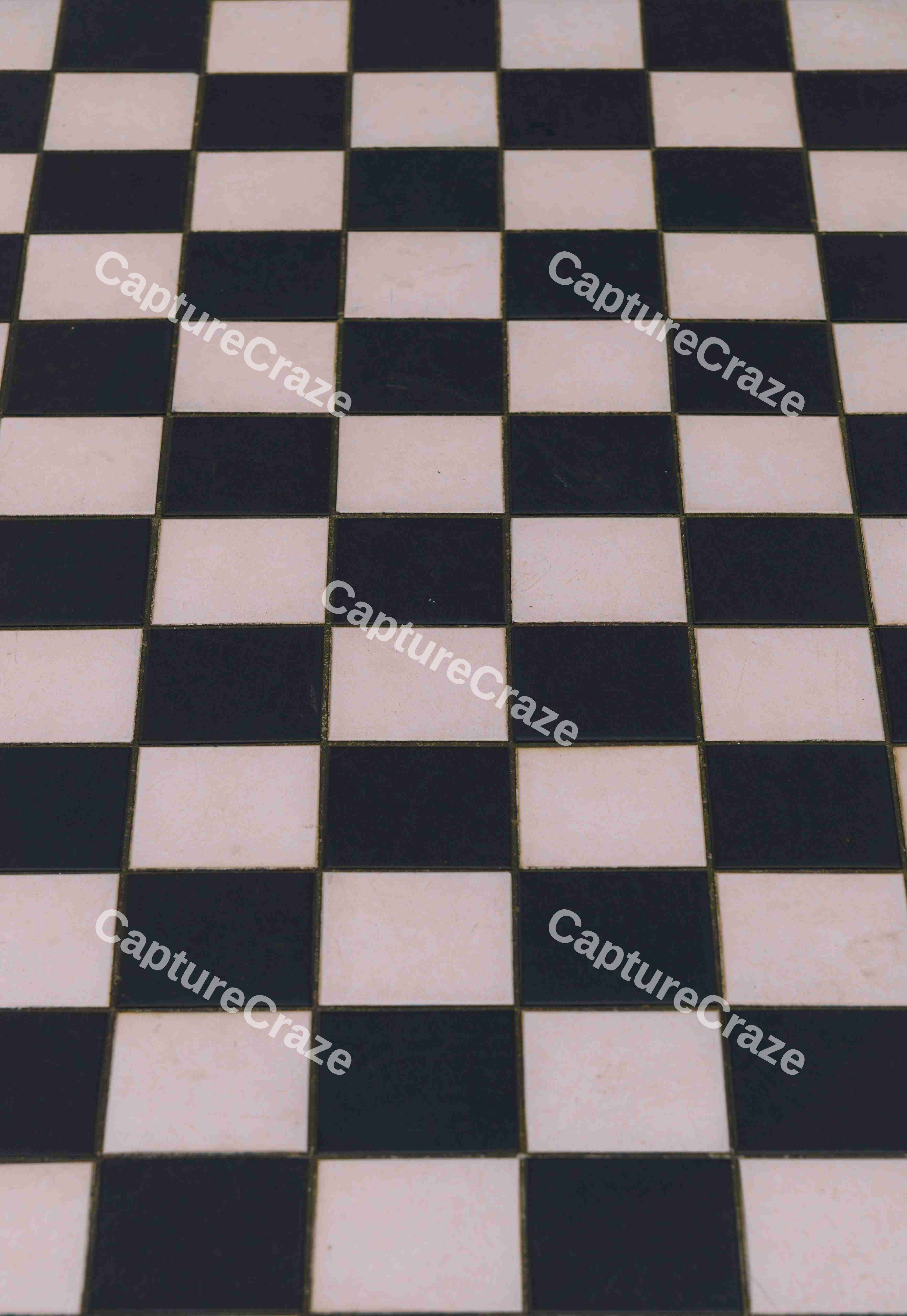 Black and White Square Pattern